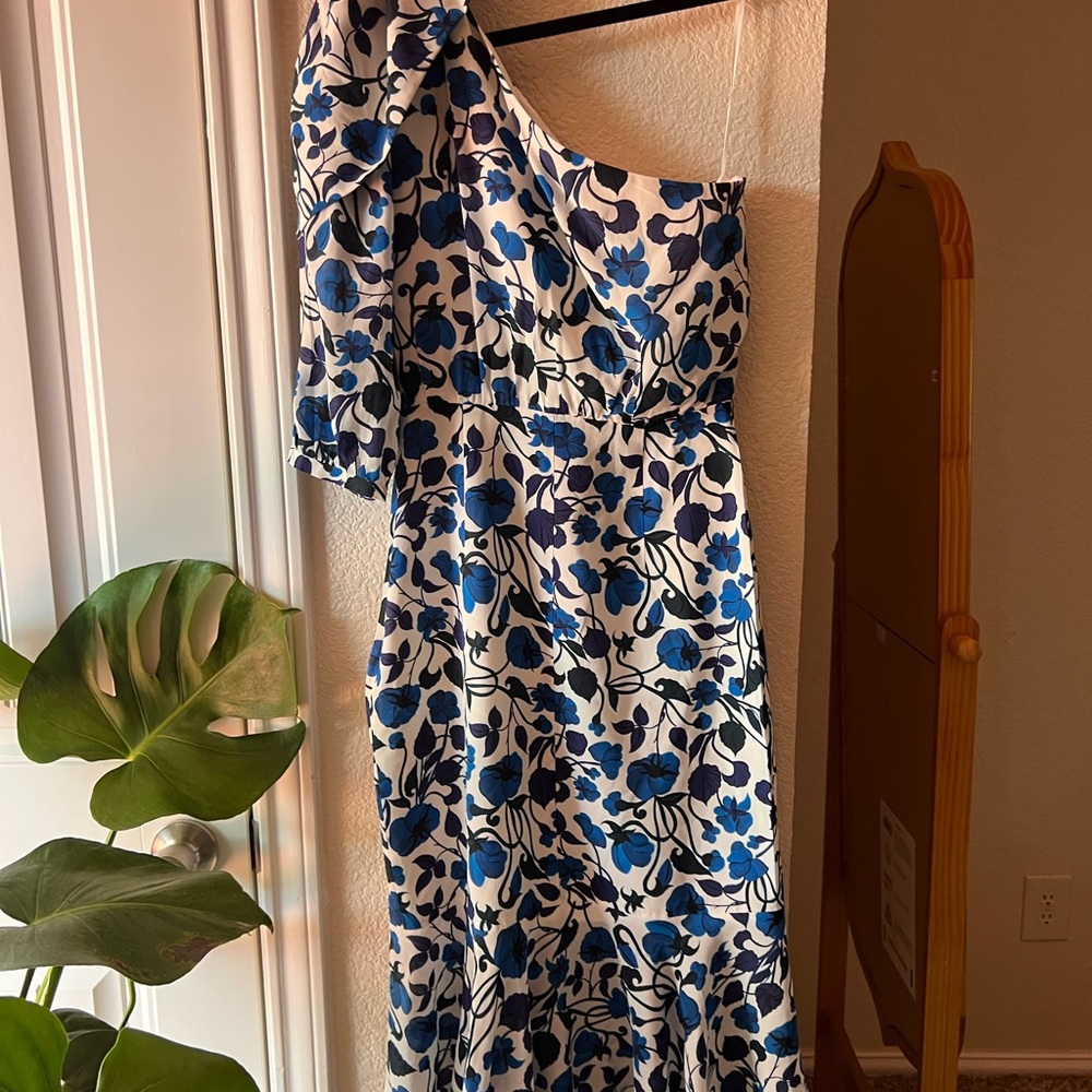 Saloni Juliet Silk Dress in Forget Me Not One Shoulder Blue Floral Print Size 2 - Picture 7 of 7